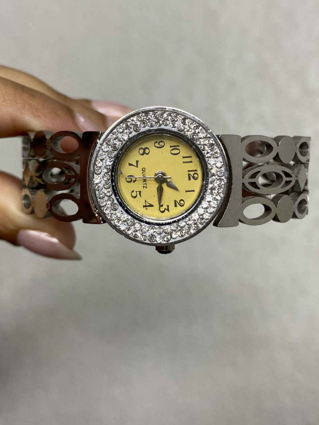 Relogio Feminino Luxo Aco Inoxidavel Nao Escurece Cravejado Bracelete Pulseira Bangle Prova Dagua Top