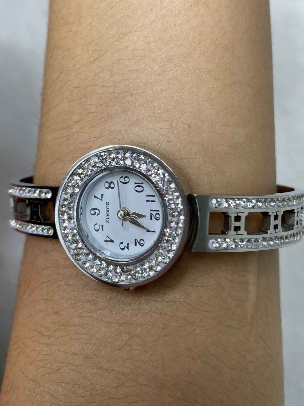 Relogio Feminino Luxo Aco Inoxidavel Nao Escurece Cravejado Bracelete Pulseira Bangle Prova Dagua Top